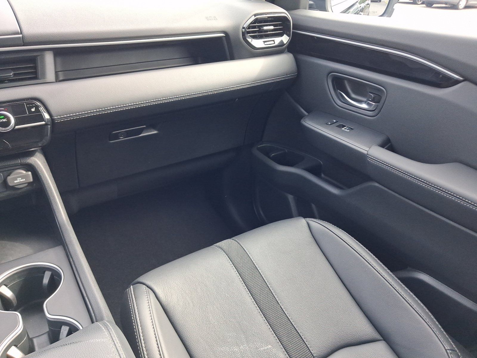 Used 2024 Honda Pilot Touring image 21