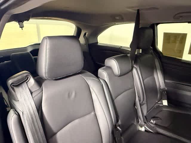 Used 2024 Honda Odyssey Touring image 51