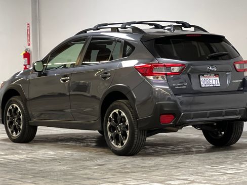 Used 2023 Subaru Crosstrek 2.0i Premium image 6