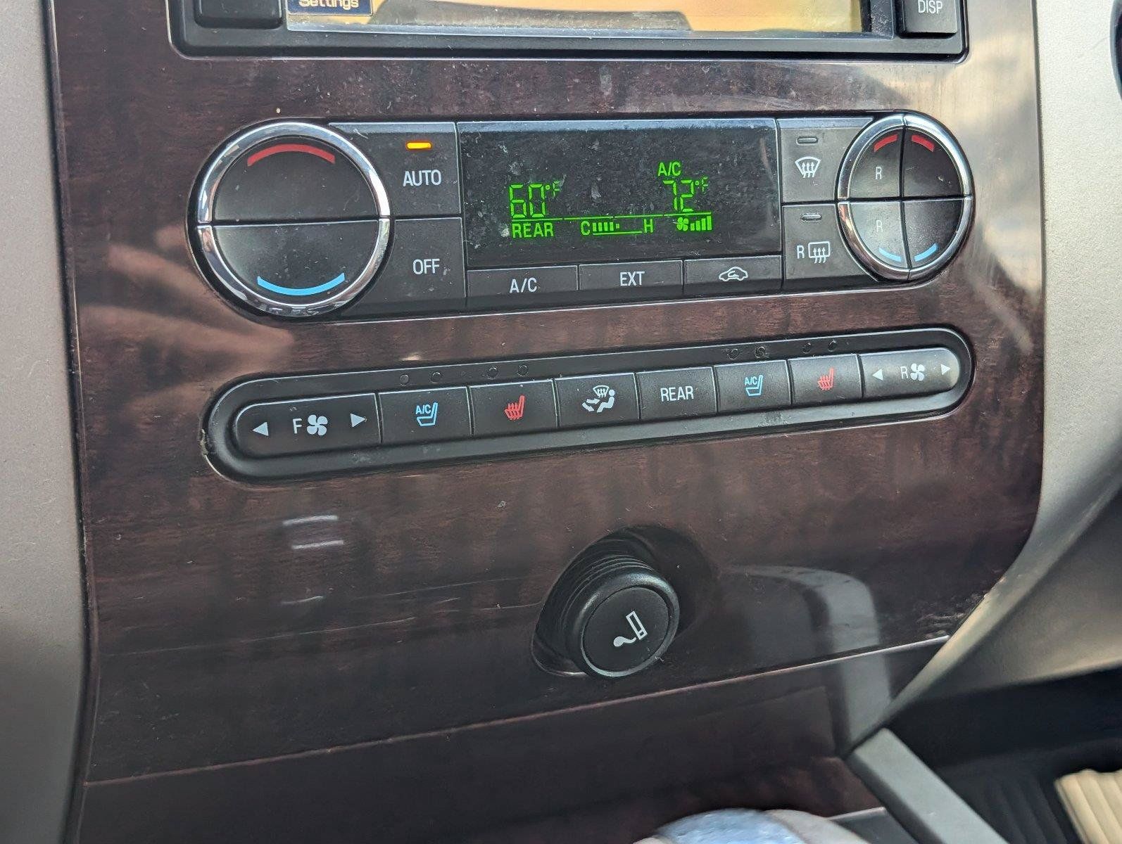 Used 2012 Ford Expedition EL King Ranch RWD image 18