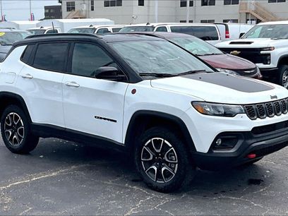 Used 2025 Jeep Compass Trailhawk