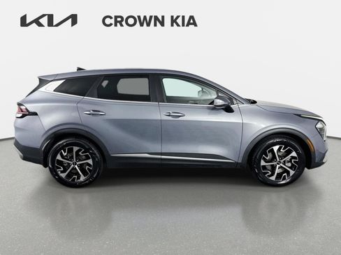 Used 2023 Kia Sportage EX FWD image 4