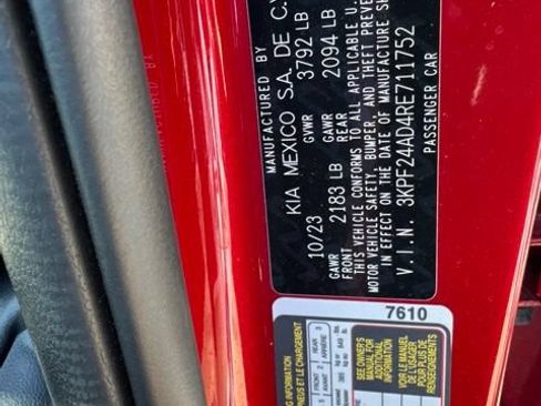 Used 2024 Kia Forte LXS w/ LXS Technology Package FWD image 30
