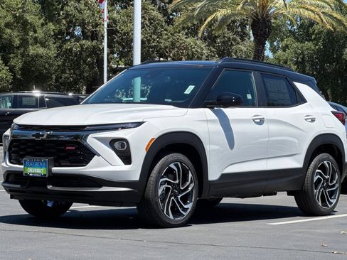 New 2026 Chevrolet TrailBlazer RS w/ Convenience Package AWD/4WD image 7
