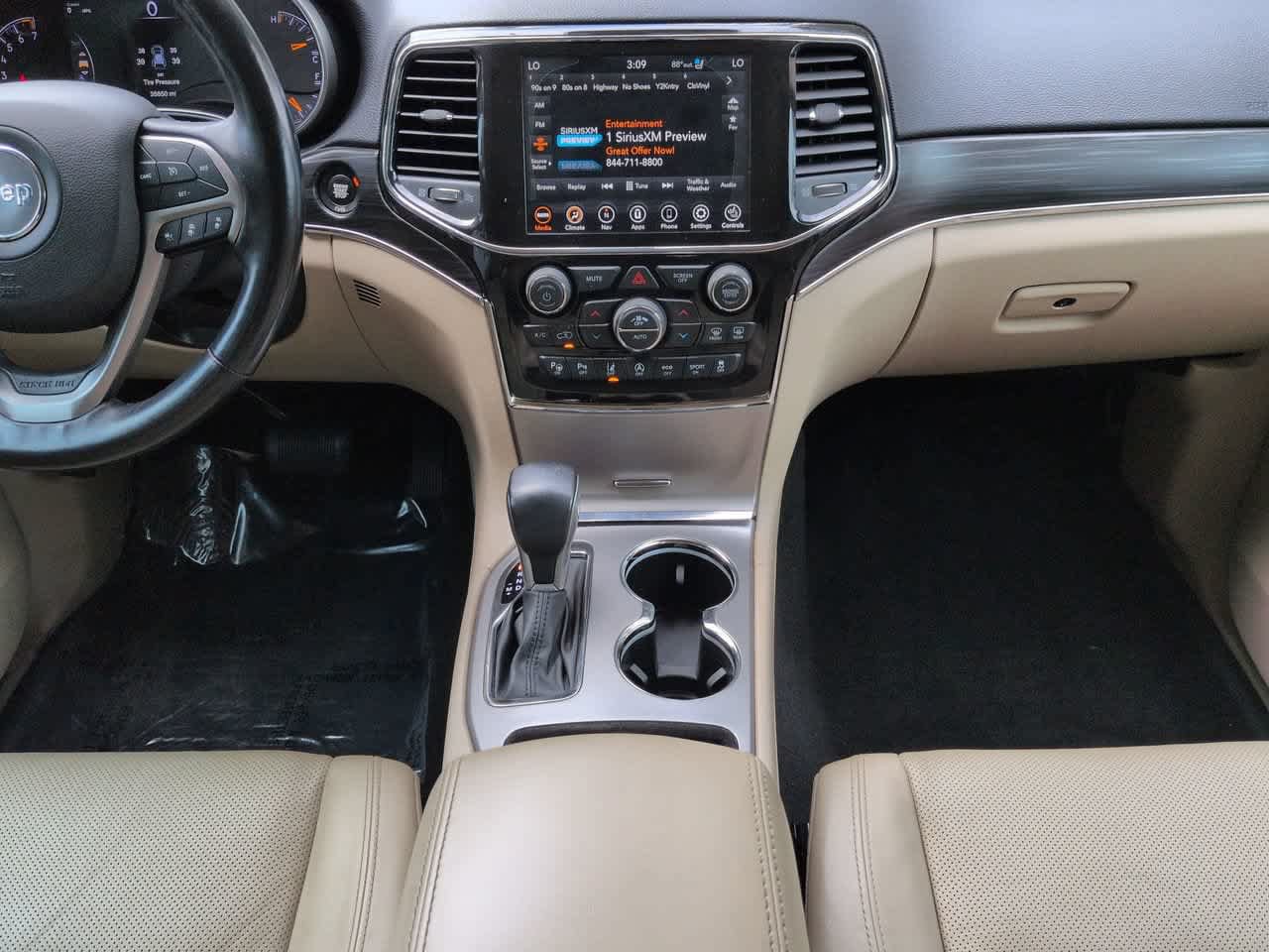 Used 2021 Jeep Grand Cherokee Limited w/ Luxury Group II RWD image 18