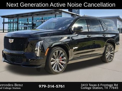 Used 2025 Cadillac Escalade V w/ LPO, Floor Liner Package image 7