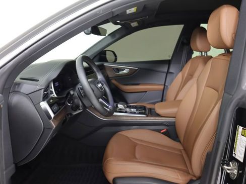 Certified 2024 Audi Q8 Premium Plus w/ Premium Plus Package AWD/4WD image 12