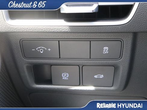 Certified 2025 Hyundai Sonata SEL FWD image 32