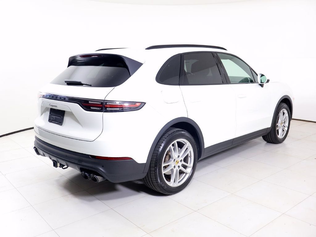 Certified 2022 Porsche Cayenne AWD/4WD image 38