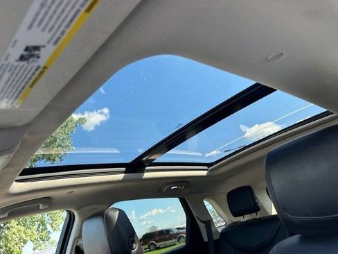 Used 2018 Cadillac XT5 Luxury w/ Driver Awareness Package FWD image 37