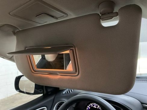 Used 2020 INFINITI QX60 Luxe w/ Essential Package FWD image 64