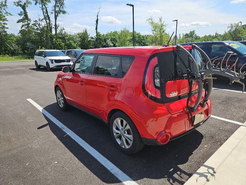 Used 2016 Kia Soul ! w/ Premium Package FWD image 5
