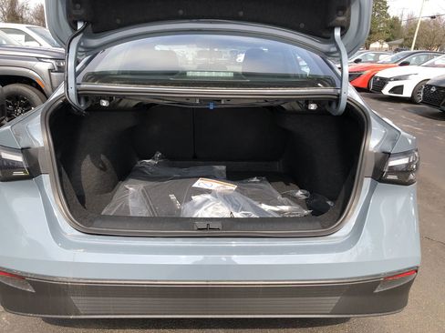 New 2026 Nissan Sentra SV w/ SV Convenience Package image 17