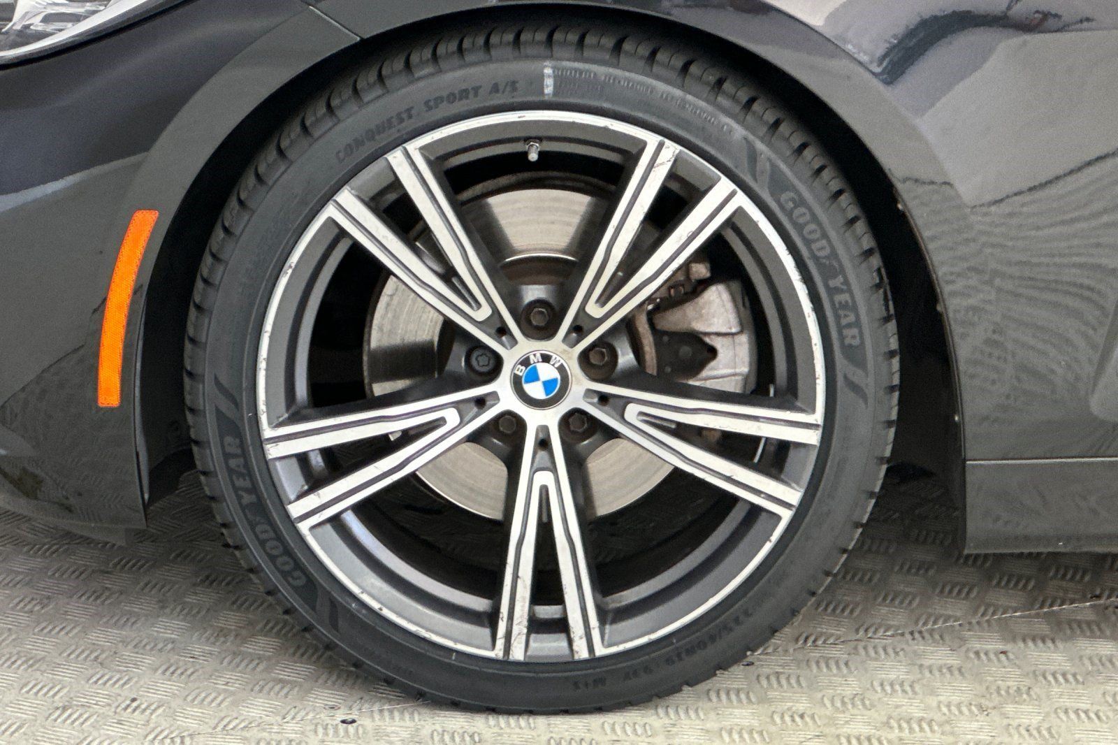 Used 2022 BMW 430i Coupe w/ Convenience Package RWD image 12