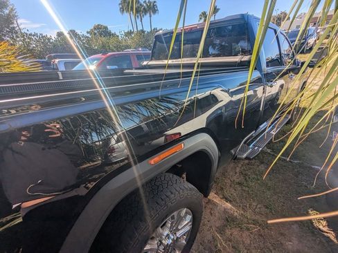 Certified 2023 GMC Sierra 3500 Denali w/ Technology Package image 8