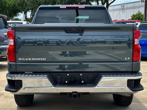 Used 2025 Chevrolet Silverado 1500 LT RWD image 5