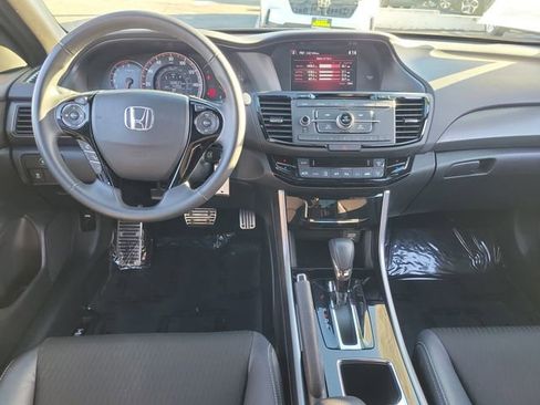 Certified 2017 Honda Accord Sport image 10