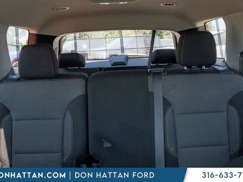 Used 2019 Chevrolet Traverse LS FWD image 17