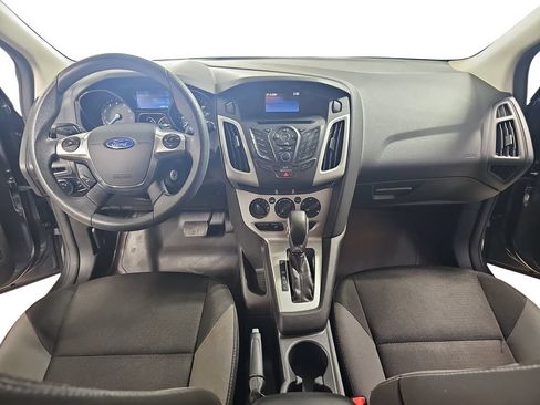 Used 2014 Ford Focus SE FWD image 11