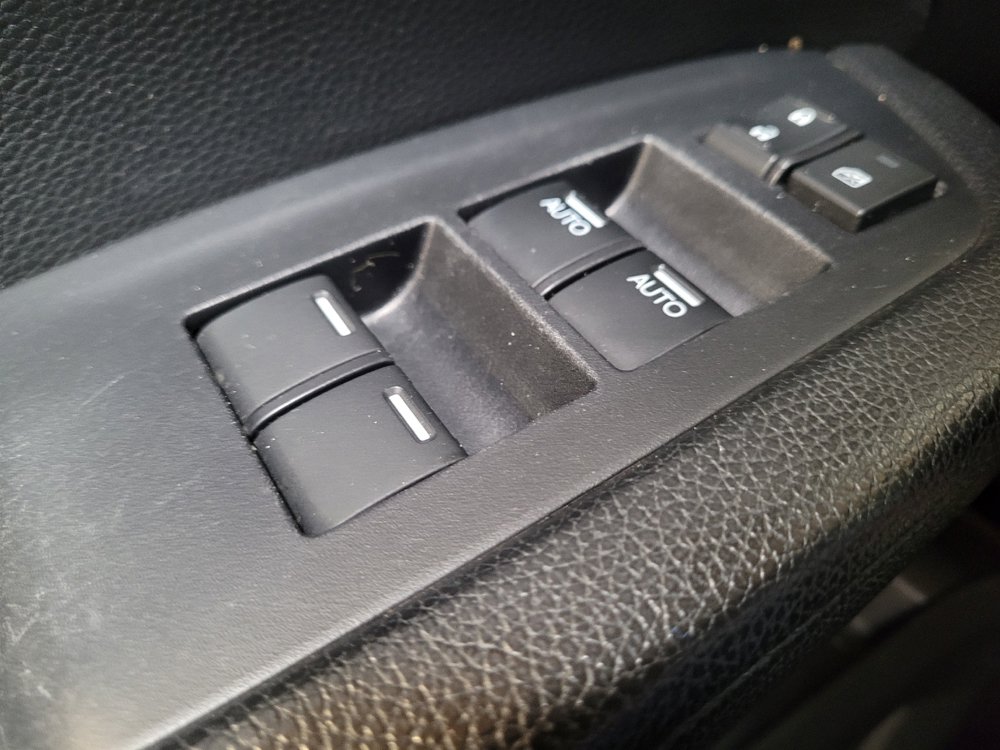 Used 2017 Honda Pilot Touring image 27