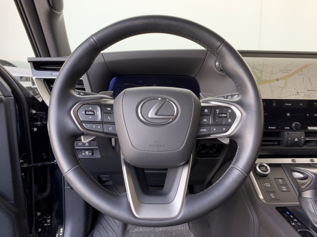 Used 2024 Lexus GX 550 w/ Accessory Package (2T) AWD/4WD image 10