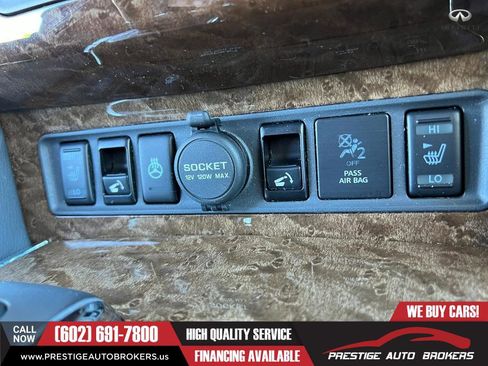 Used 2017 INFINITI QX80 Limited w/ Driver Assistance Package image 36