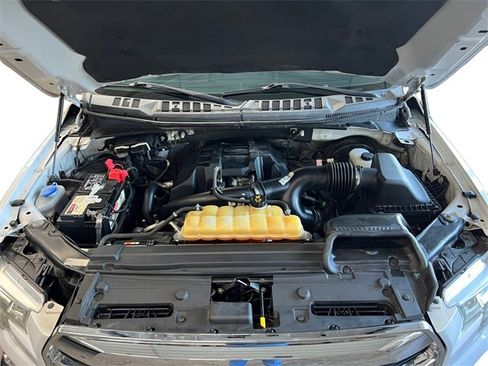 Used 2015 Ford F150 Lariat w/ Equipment Group 501A Mid image 16