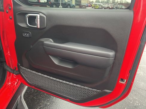 Used 2024 Jeep Wrangler Sport S 4xe image 15