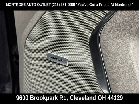 Used 2022 Chevrolet Tahoe Z71 w/ Z71 Off-Road Package AWD/4WD image 47
