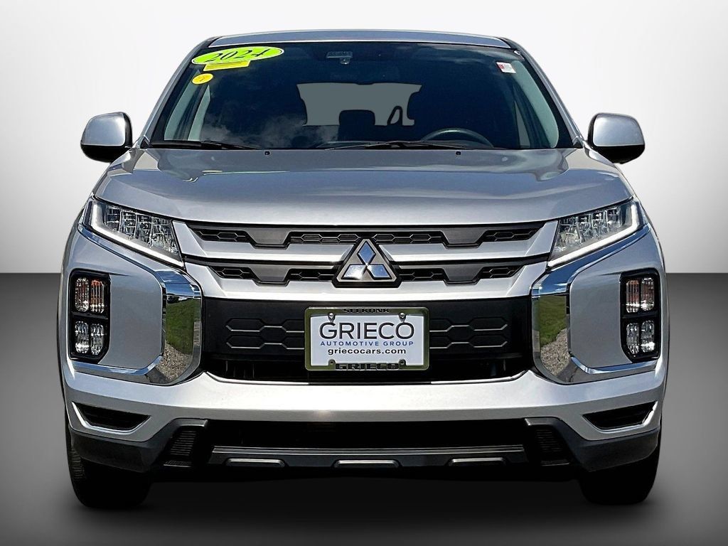 Used 2024 Mitsubishi Outlander Sport AWD image 2