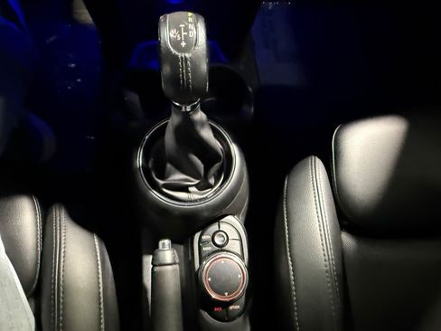 Used 2018 MINI Cooper S FWD image 34