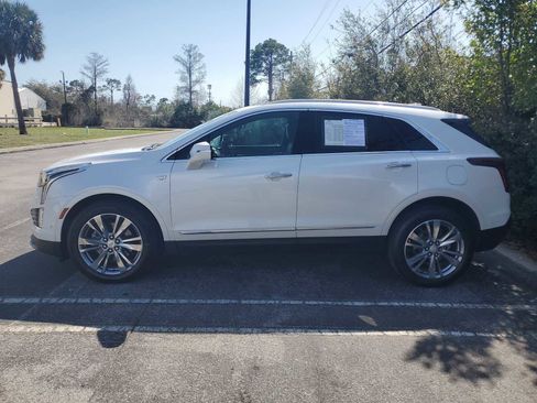 Used 2024 Cadillac XT5 Premium Luxury w/ Platinum Package image 2