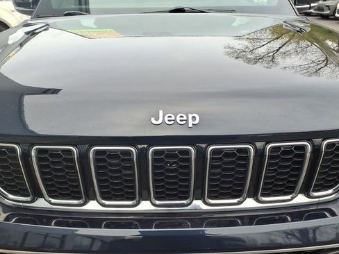 Certified 2023 Jeep Grand Cherokee L Overland AWD/4WD image 14