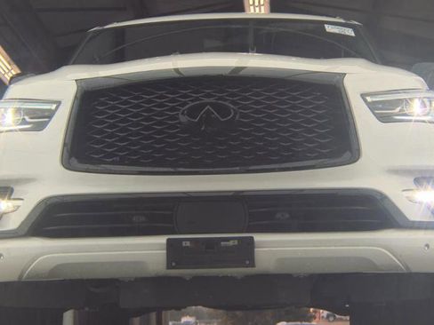 Certified 2022 INFINITI QX80 Sensory w/ Cargo Package image 4