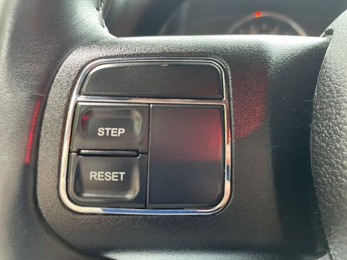 Used 2015 Jeep Wrangler Unlimited Sport image 10