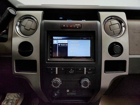 Used 2010 Ford F150 XLT image 18