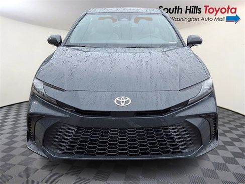 New 2026 Toyota Camry SE image 2