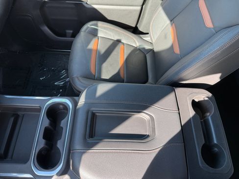 Used 2021 GMC Sierra 1500 AT4 image 14