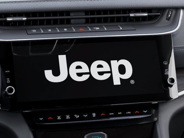 New 2026 Jeep Grand Cherokee Limited AWD/4WD image 18