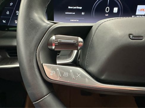 Used 2025 Lucid Air Touring AWD/4WD image 17