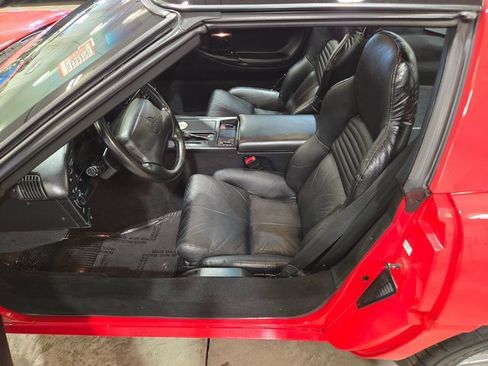 Used 1996 Chevrolet Corvette Coupe image 16
