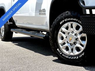 Used 2024 Chevrolet Silverado 2500 LTZ w/ LTZ Plus Package AWD/4WD video 2
