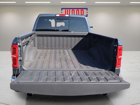 Used 2025 RAM 1500 Limited AWD/4WD image 9