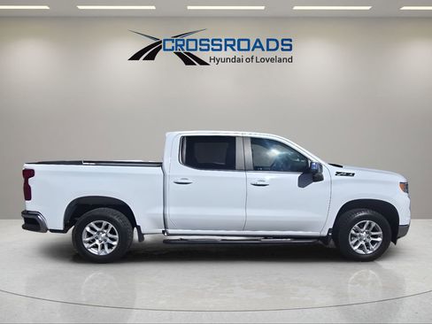Used 2023 Chevrolet Silverado 1500 LT w/ Z71 Off-Road Package image 14