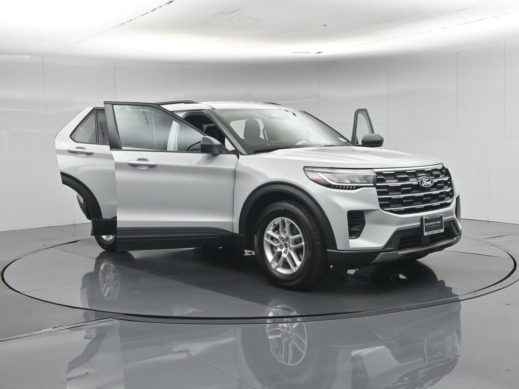 New 2027 Ford Explorer Active RWD image 32