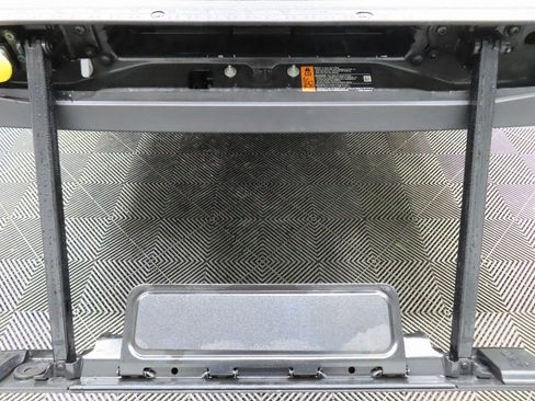 Used 2025 Ford F350 Platinum w/ FX4 Off-Road Package image 44