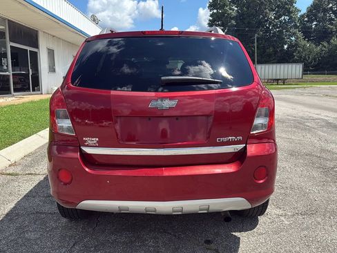 Used 2013 Chevrolet Captiva Sport LT w/ Convenience Package FWD image 4