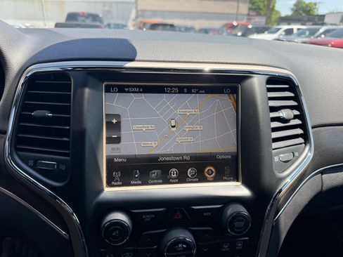 Used 2015 Jeep Grand Cherokee Limited AWD/4WD image 27