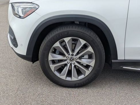Used 2022 Mercedes-Benz GLE 350 4MATIC w/ Premium Package image 3