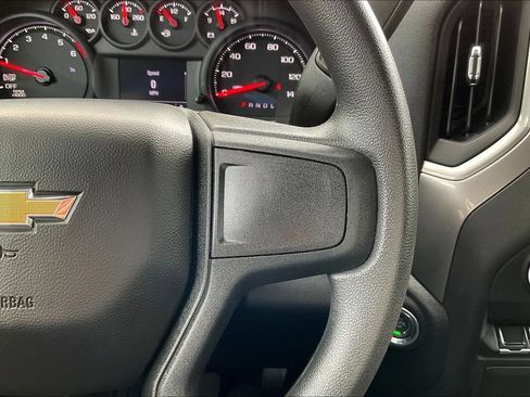 Used 2026 Chevrolet Silverado 1500 Custom AWD/4WD image 17